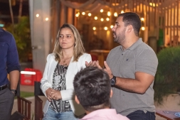 Stand-up Business com Luana Costa e Andr Adolfo